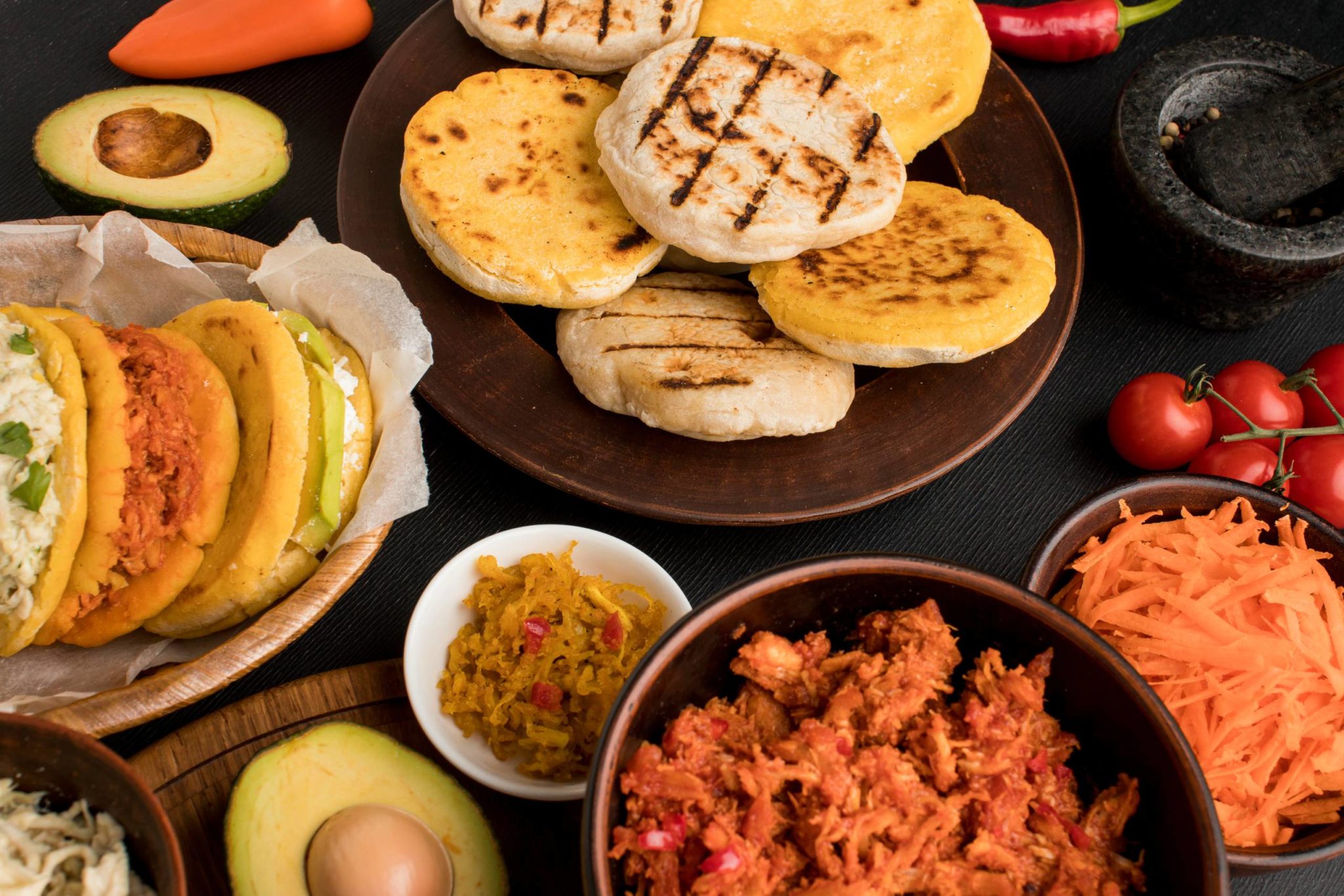 Cuáles son las comidas callejeras típicas de Colombia más populares