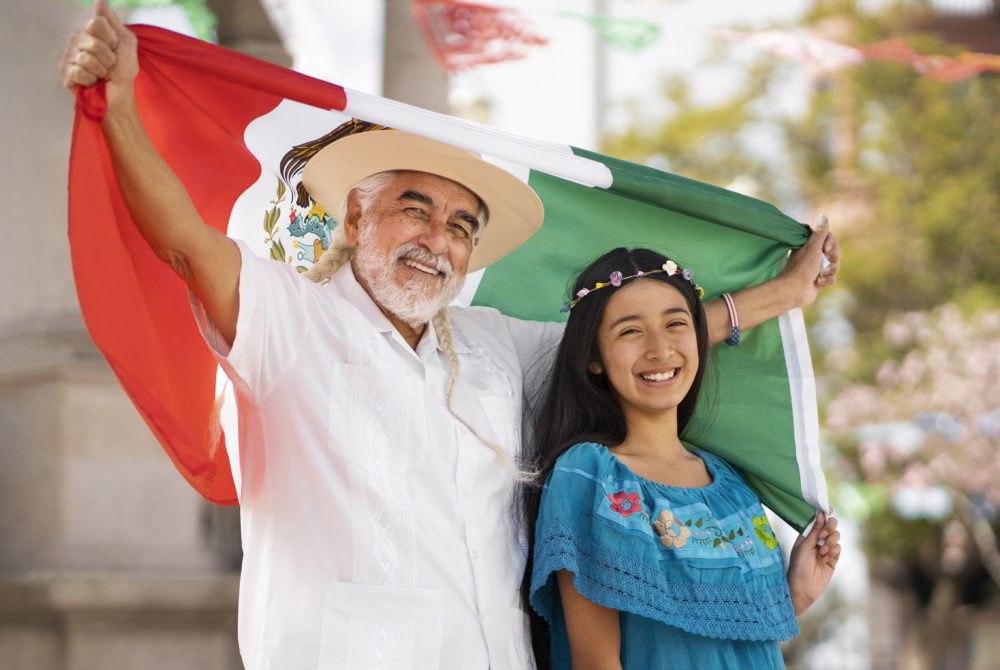 Familia-mexicana-1000x670 - ¿Cuántas lenguas se hablan en México?
