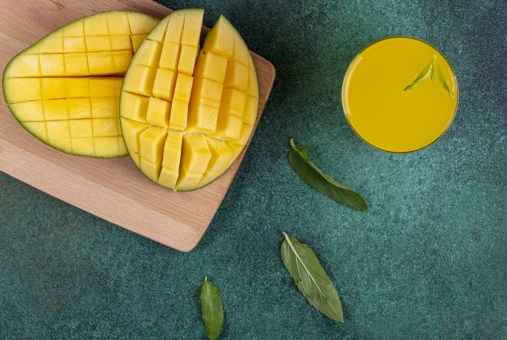 Mango-1000x670 - Mango ataulfo: historia, lugares de cosecha en México y propiedades de este fruto 100% chiapaneco
