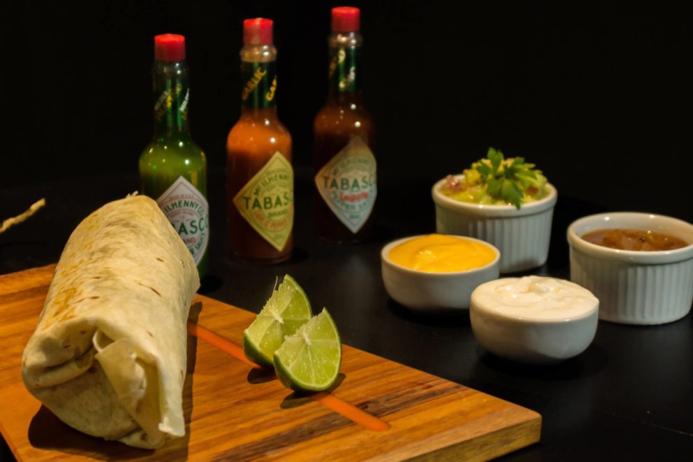 Montados-1000x667 - Estas son las 8 comidas mexicanas típicas que debes probar para conocer México