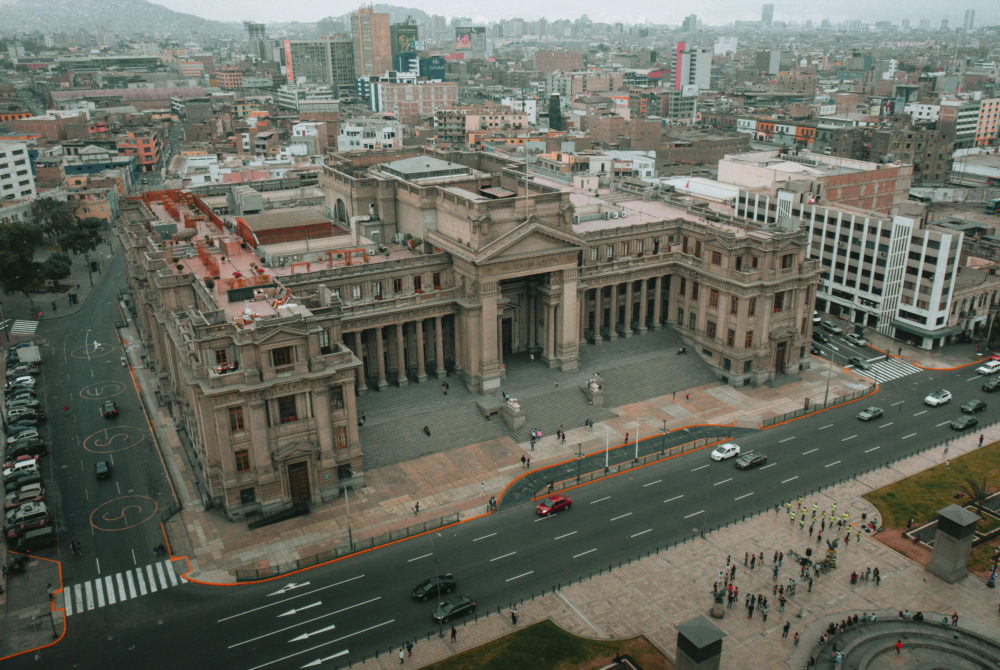 Palacio-Lima-1000x670 - Viaje a Lima: 7 lugares y actividades imperdibles de la capital peruana