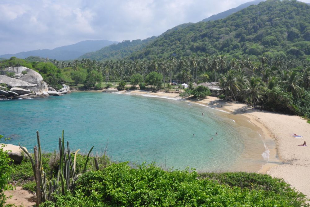 Parque-Nacional-Natural-Tayrona-1000x667 - Top 7 lugares paradisíacos de Colombia que todo turista debe conocer