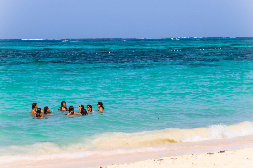 Playas-de-San-Andres-Colombia-1000x667 - Qué hacer en San Andrés, Colombia: qué ver, cuándo ir, alojamiento y presupuesto