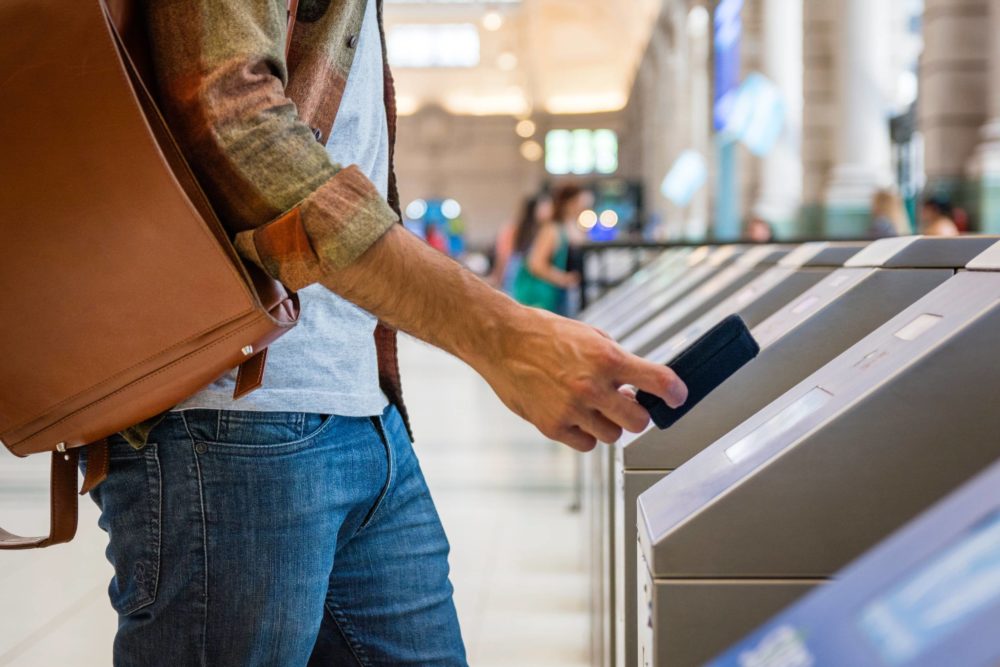 Precio-metro-Barcelona-1000x667 - Guía completa de las Líneas de Metro Barcelona 2024: horarios, precios y recorridos