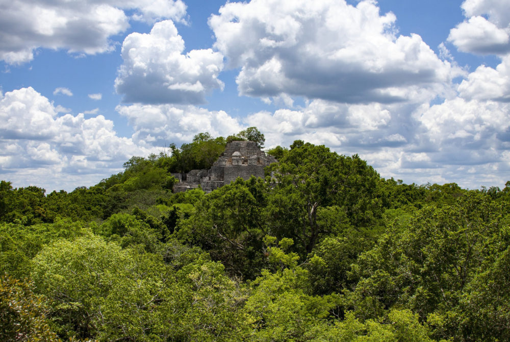 Ruinas-Calakmul-1000x670 - Cuánto tiempo se necesita para visitar Calakmul, qué días abre y dónde hospedarse