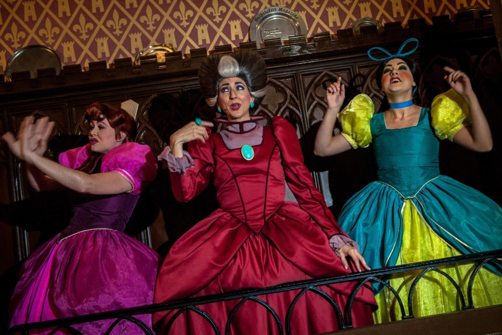 Show-de-Halloween-en-crucero-Disney-1000x667 - Halloween en un crucero Disney: cuánto cuesta, itinerario y qué incluye