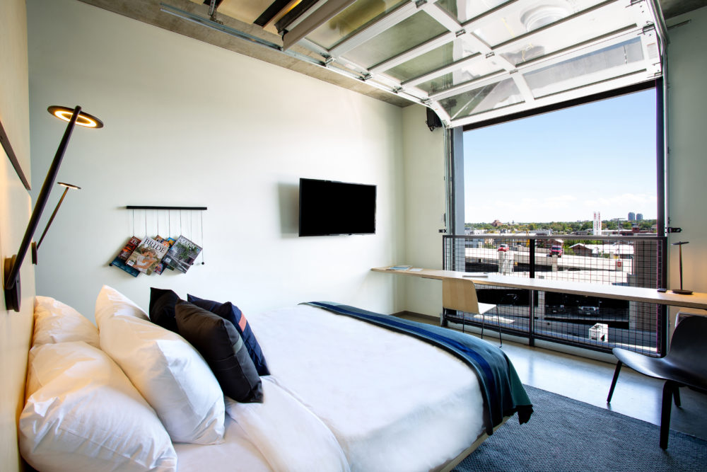 Source-guest-room-1000x667 - The Source Hotel: un complejo único en Denver con una energía extraordinaria
