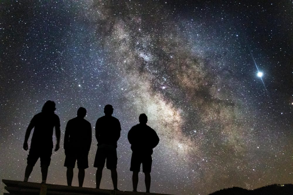 Aventuras bajo las estrellas: 5 lugares para ver la Vía Láctea