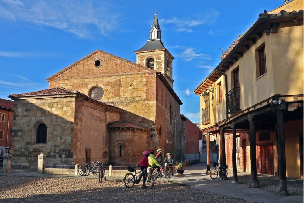 Viaja por el Camino de Santiago francés con esta APP