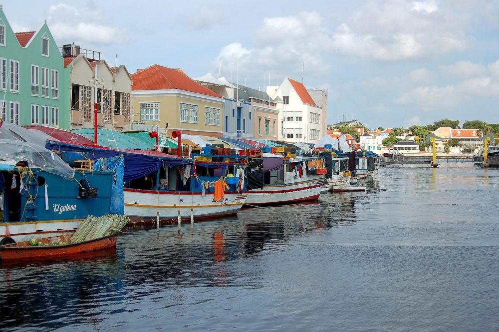 curacao-916879_1920-1000x665 - ¿Aruba o Curazao?: diferencias, similitudes y cuál elegir para tus vacaciones