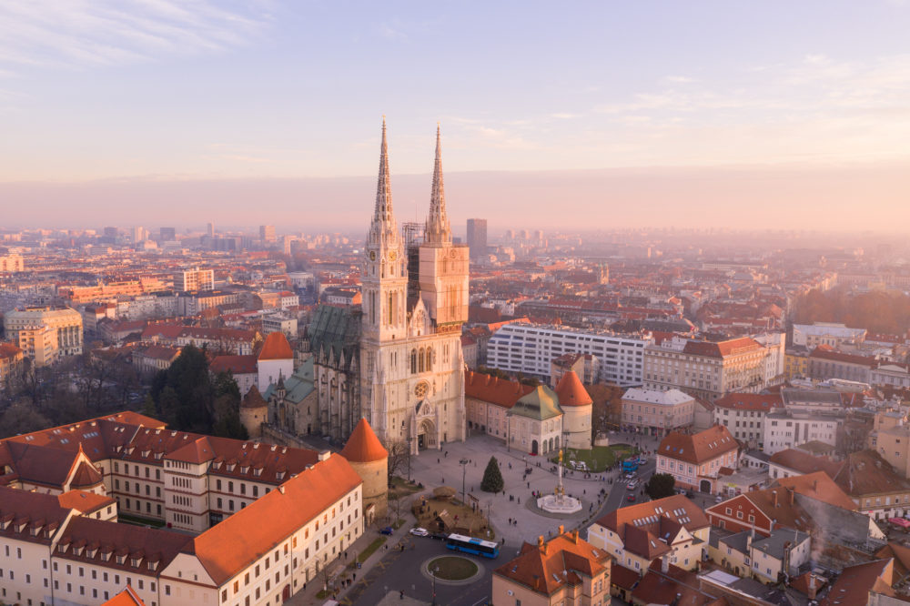iStock-1551758837-1000x666 - Qué ver en Zagreb: itinerario para un día, 3 días o 1 semana