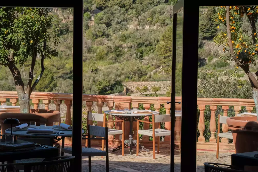 valldemossa-hotel-1000x667 - Este nuevo hotel de 12 habitaciones está ubicado en uno de los pueblos más hermosos de España. Así es hospedarse aquí