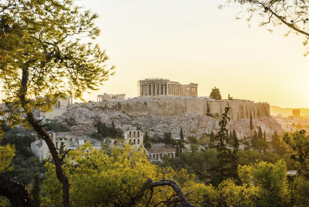 Atenas-1000x670 - Cuáles son las ciudades más cálidas de Europa en invierno