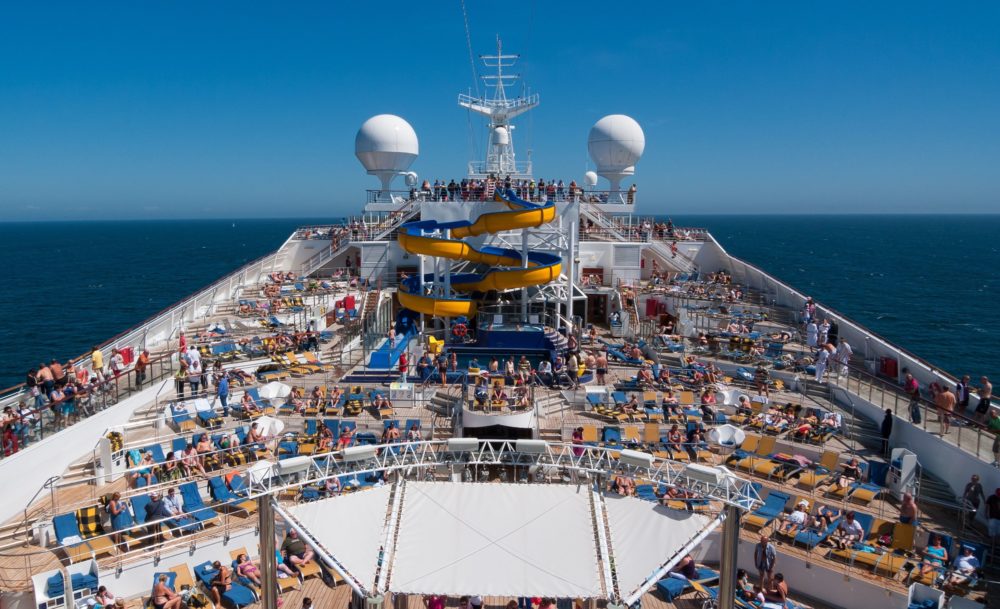 Crucero-Proa-1000x609 - Cuál es el crucero más lujoso de MSC