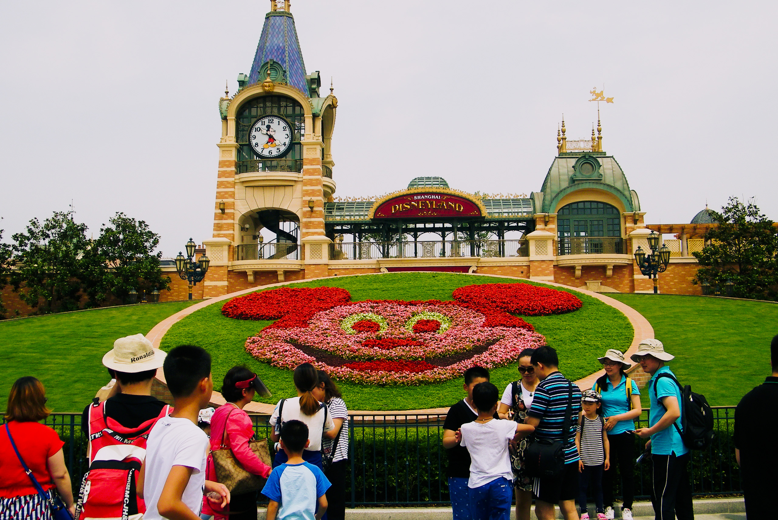 ¿Cuántos parques de Disney hay en Shanghai?