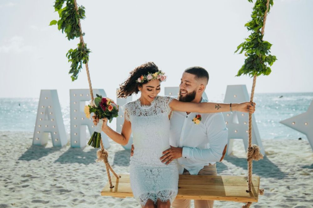 De qué se trata el festival Renovación de Votos Aruba I Do 2024 en Eagle Beach