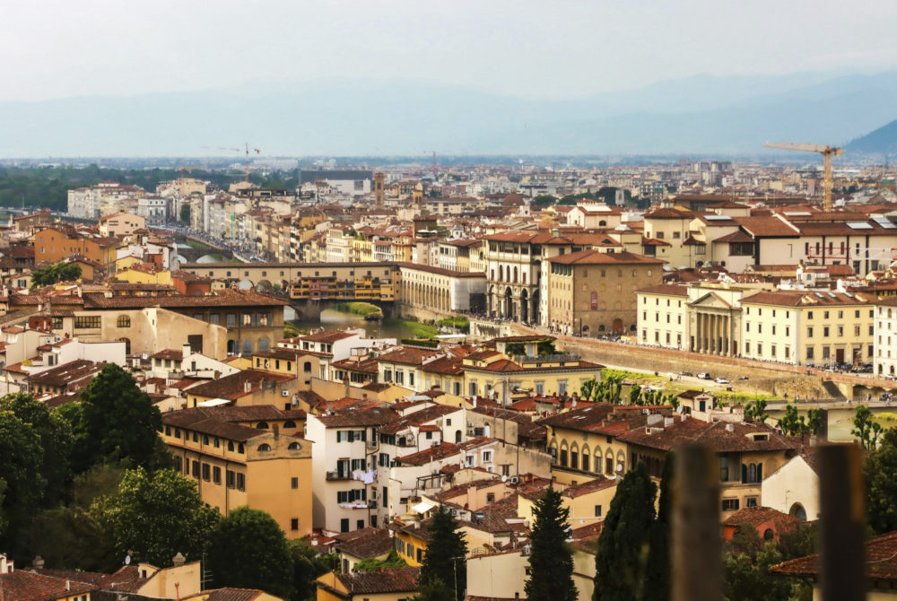 Florencia-1000x670 - 5 viajes para mujeres solas que deberían hacer antes de los 50 años