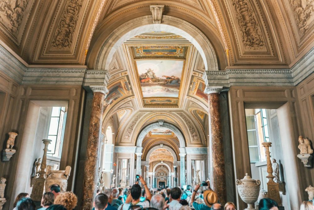 Museo-del-Vaticano-1000x667 - Cuándo se abre la Puerta Santa de la Basílica de San Pedro en el Jubileo 2025