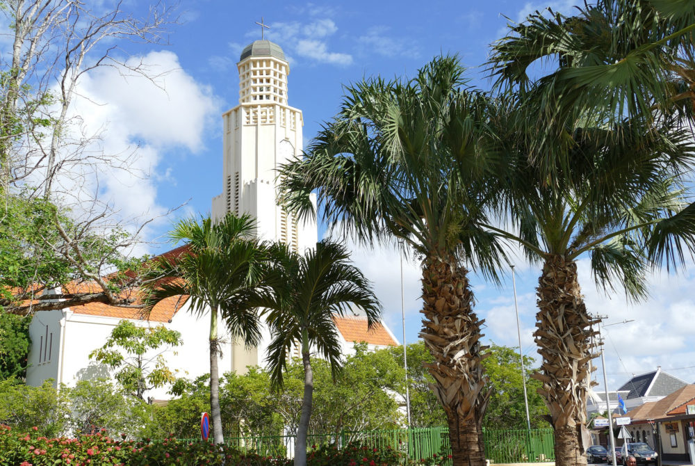 Oranjestad2-1000x670 - Visitar Aruba: guía completa de Oranjestad