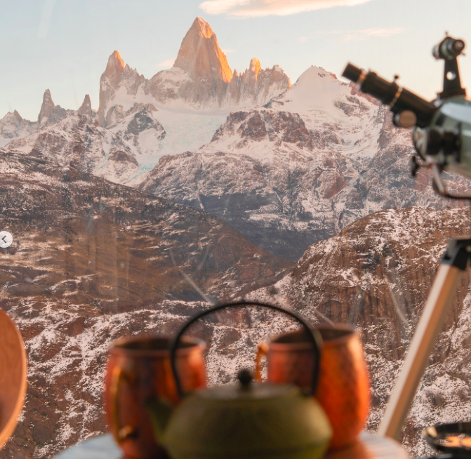 Ovopatagonia-Fitz-Roy-2 - ¡Duerme en un acantilado! Hoteles "colgantes" en Argentina y Perú