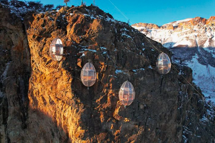 Ovopatagonia-Fitz-Roy - ¡Duerme en un acantilado! Hoteles "colgantes" en Argentina y Perú