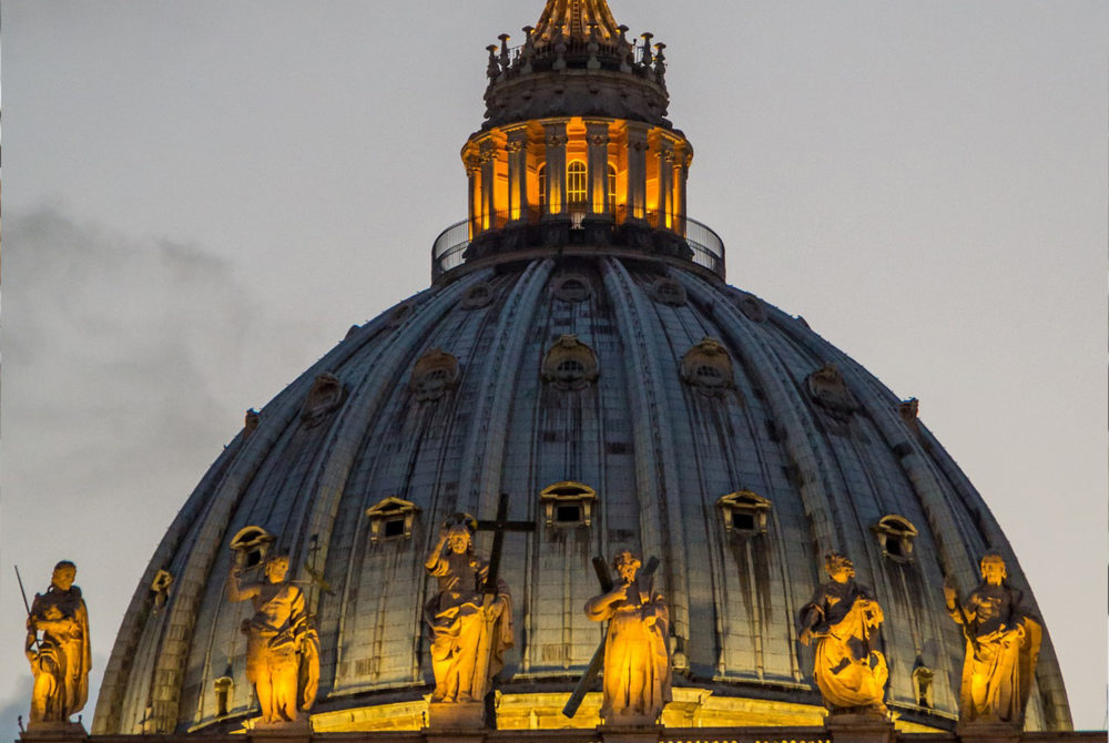 San-Pietro-1000x670 - El precio de un viaje al Jubileo 2025 desde España: traslados, hotel y actividades