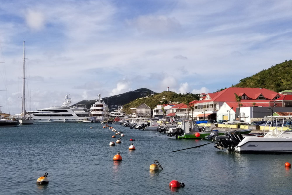 St.Barts_-1000x670 - Las 7 islas del Caribe más lujosas
