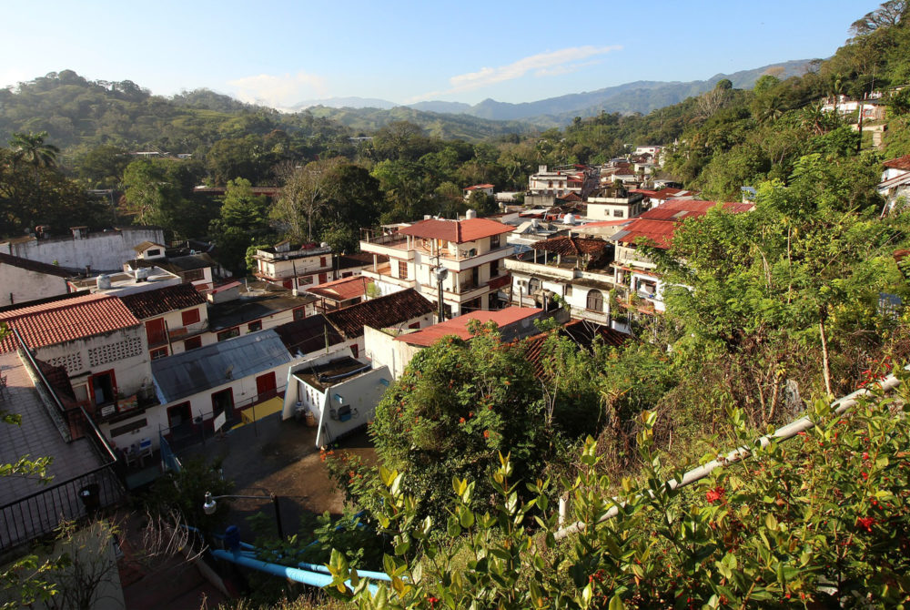 Tapijulapa-1000x670 - El Pueblo Mágico de Tabasco que lo tiene todo: grutas, cuevas, cascadas y hasta talleres de mutusay