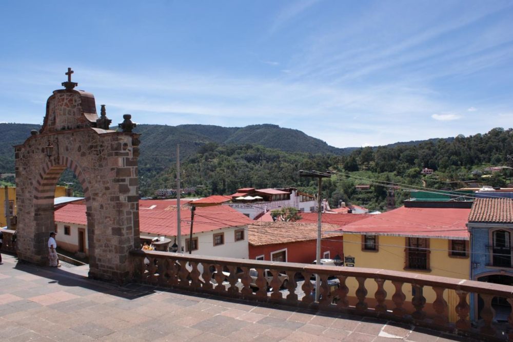 Tlalpujahua-1000x667 - 5 Pueblos Mágicos de Michoacán para una escapada de verano