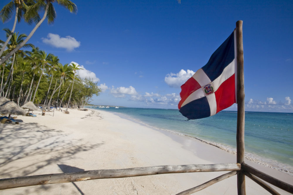 iStock-114428817-1000x667 - La playa sin sargazo y poco visitada en Punta Cana