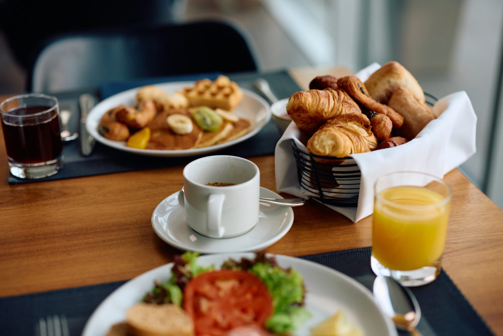 iStock-2077441223-1000x667 - 7 lugares bonitos para desayunar en CDMX