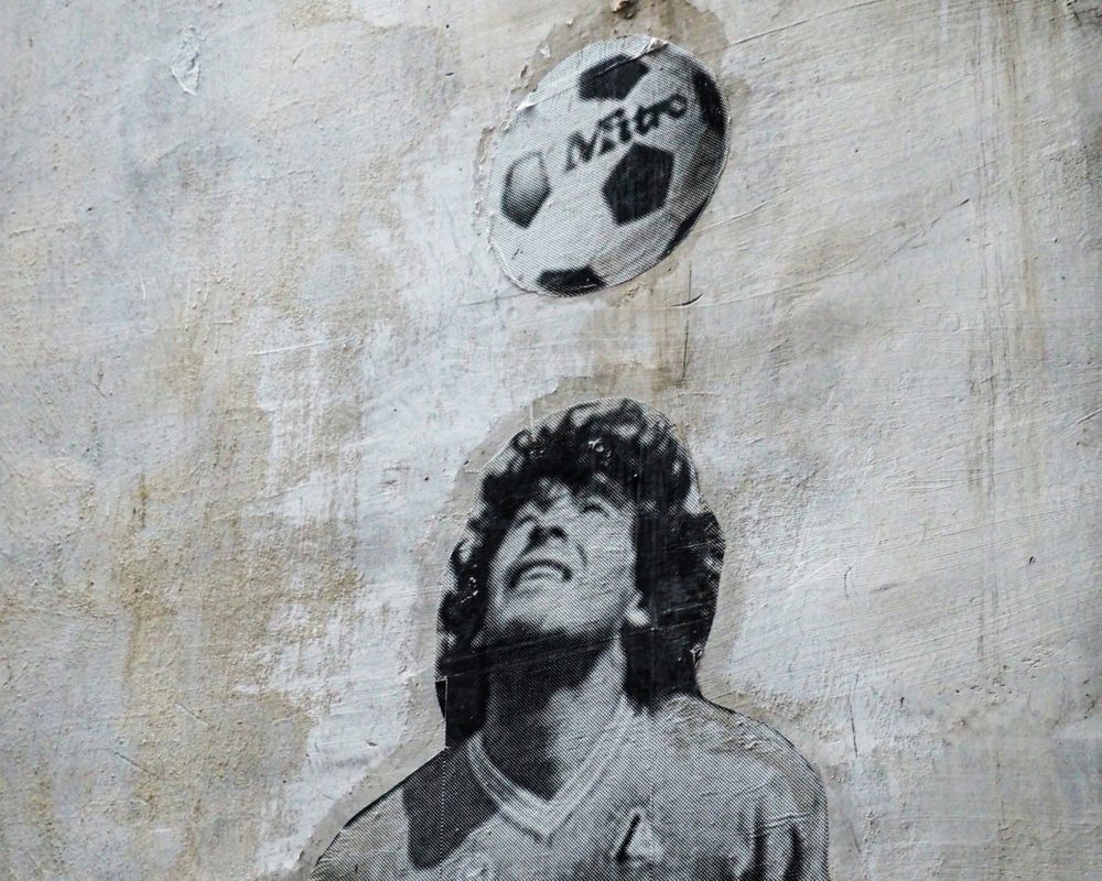 mural_Maradona_1-1000x800 - Más allá de las canchas: un recorrido futbolero por Buenos Aires