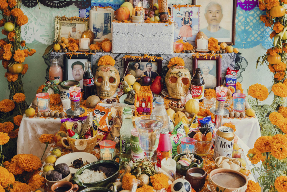 Altar-Oaxaca-1000x670 - Cómo celebrar Día de Muertos 2024 en Oaxaca: itinerario, planes y tradiciones