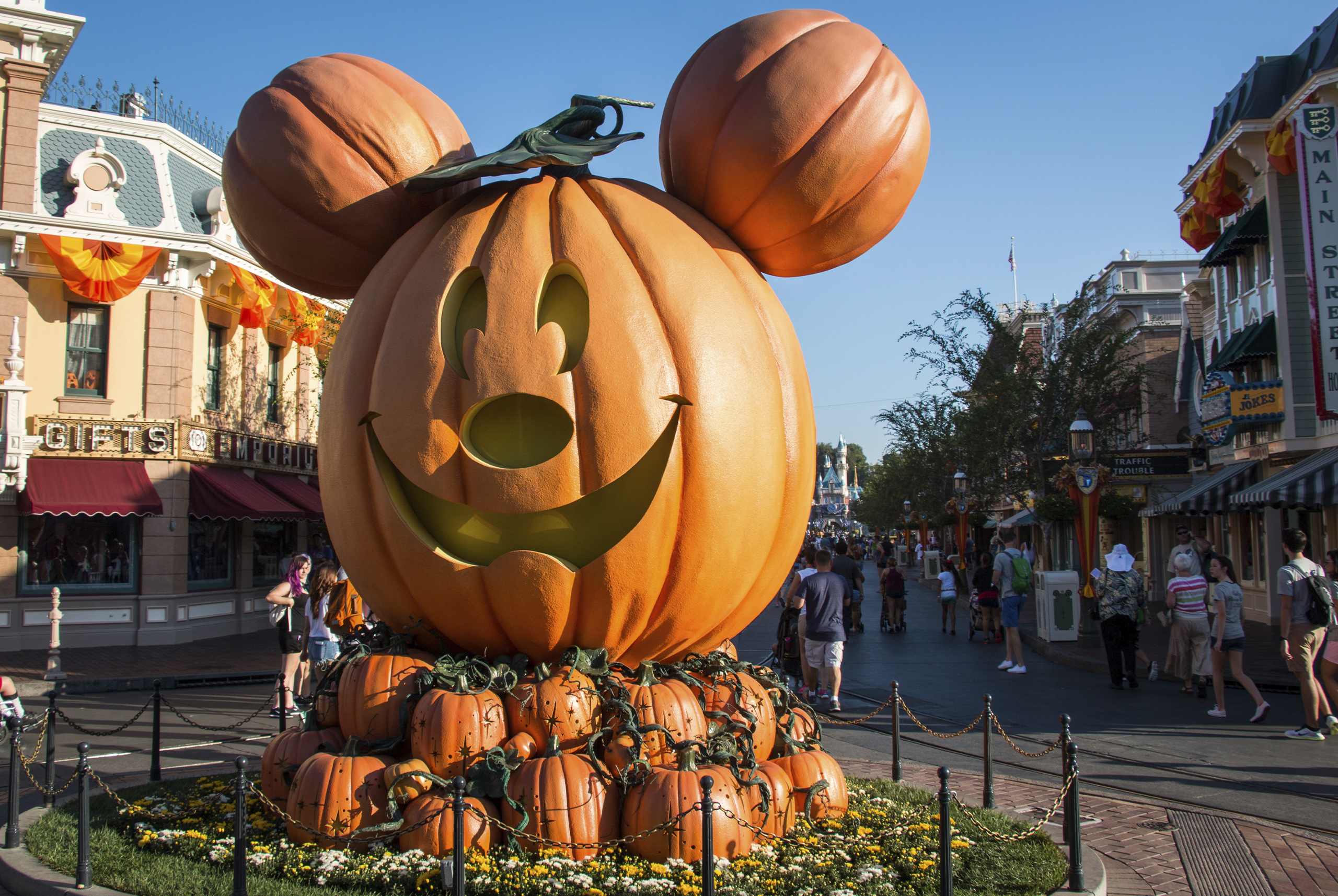 La bonita búsqueda de calabazas de Halloween 2024 que organiza Disneyland California La bonita búsqueda de calabazas de Halloween 2024 que organiza Disneyland California