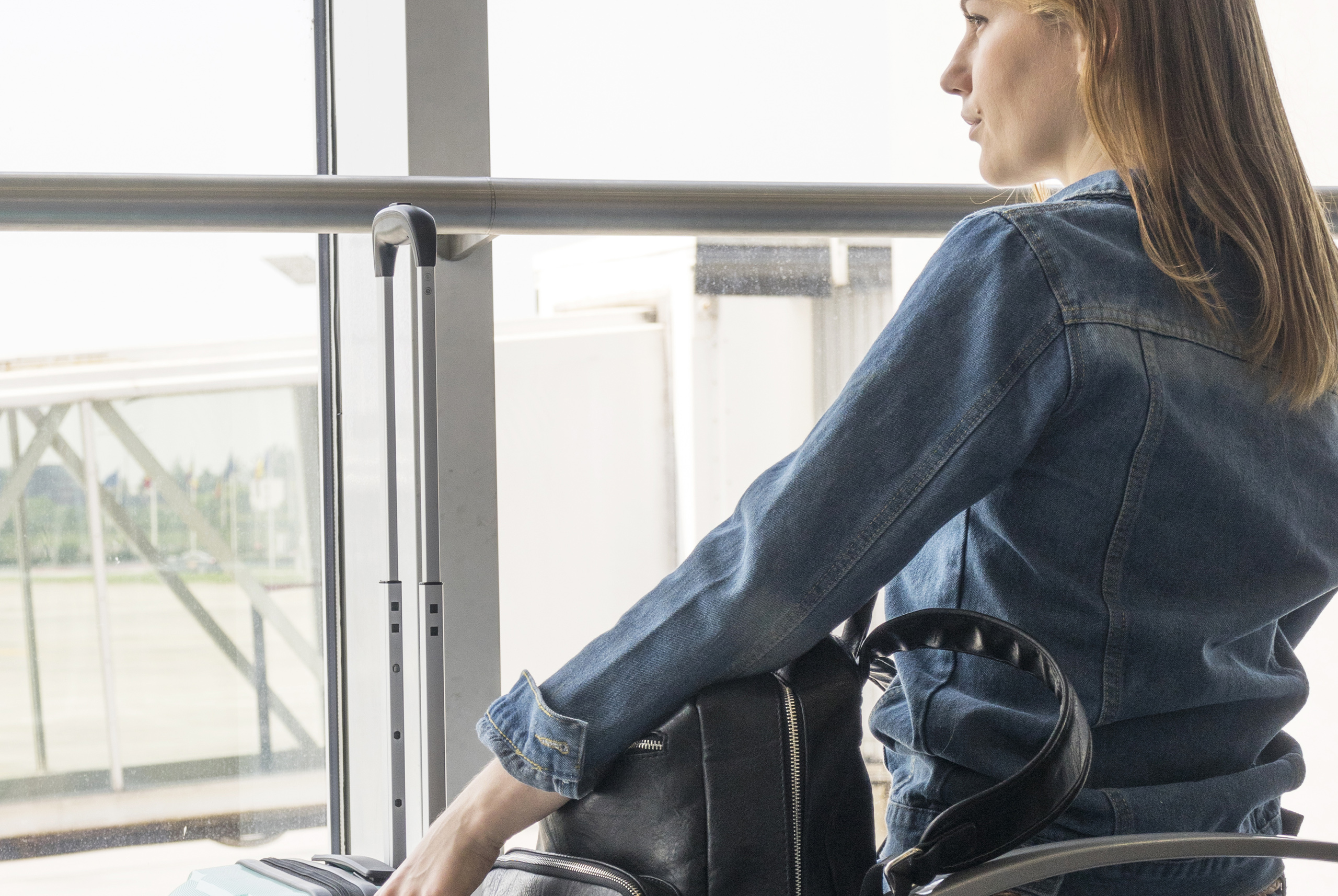 10 objetos que no puedes llevar en el equipaje de mano del avión