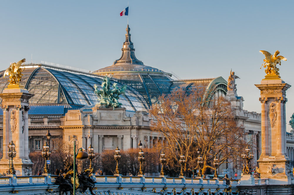 Grand_Palais_Paris-1000x664 - París: un paseo por los escenarios que han marcado la historia y la moda
