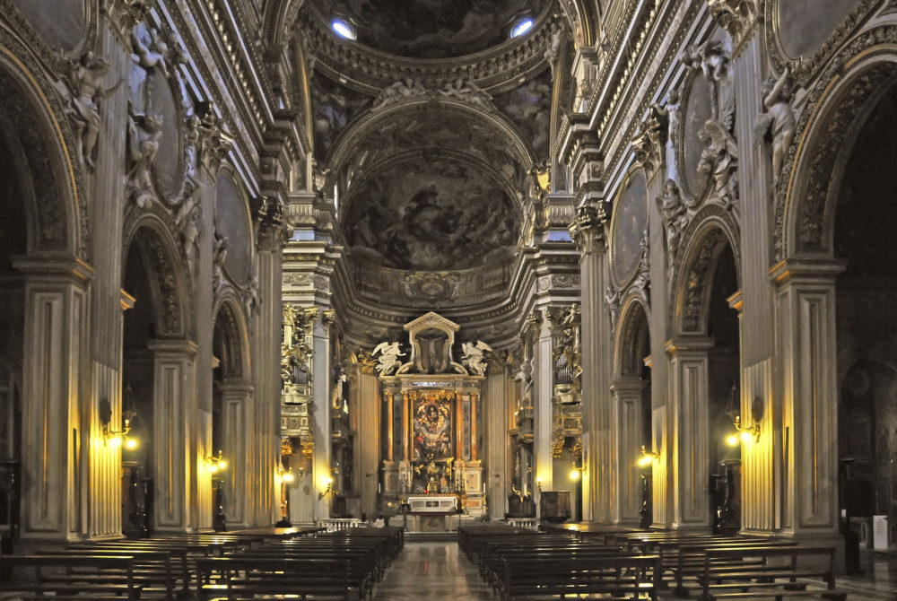 Interior-Santa-Maria-in-Vallicella-1000x670 - El listado completo de las iglesias que participarán del Jubileo 2025 en Roma