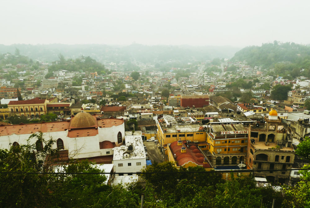 Papantla2-1000x670 - El Pueblo Mágico de Veracruz con playa, temazcales y zona arqueológica