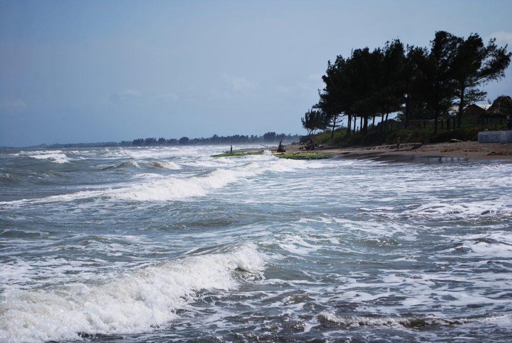 PlayaSurCazones28-1000x670 - 5 playas cerca de la CDMX poco visitadas perfectas para un fin de semana de descanso