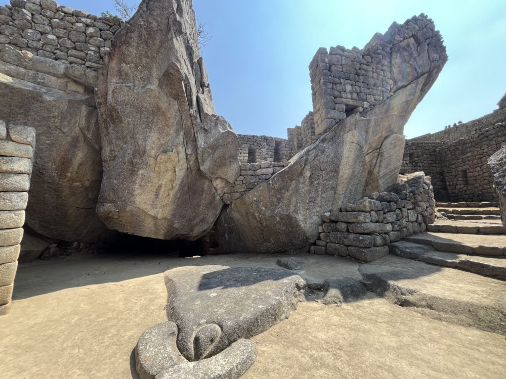 Templo_del_Condor_Machu_Picchu-1000x750 - Machu Picchu: una guía para disfrutar del misticismo de los incas