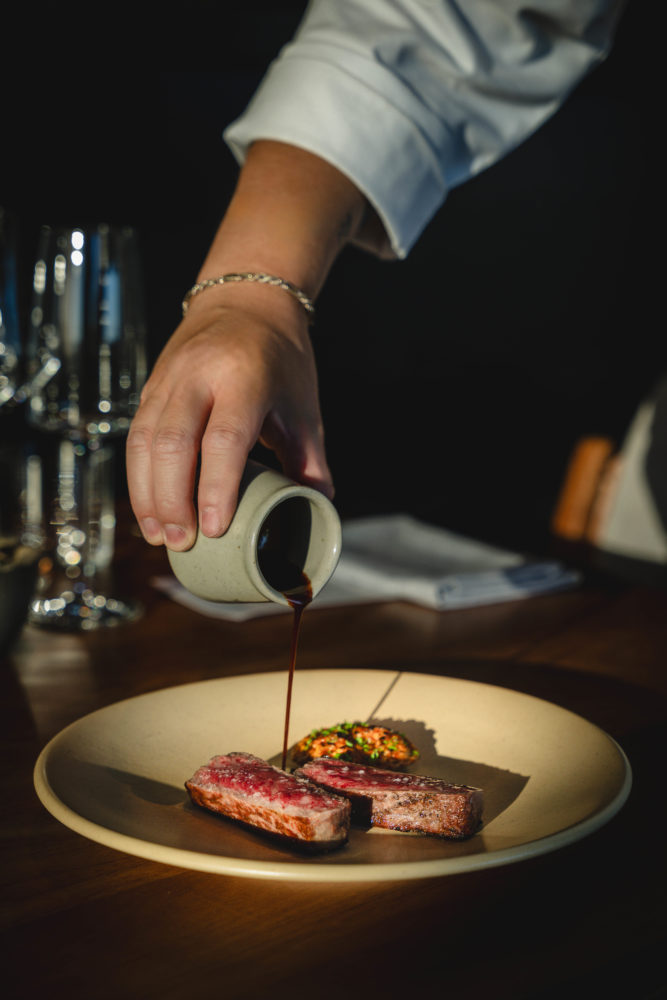 The-Cape-SG-Camphor13-667x1000 - The Cape, el hotel en Los Cabos con un restaurante de Enrique Olvera e ideal para surfistas (expertos y aficionados)