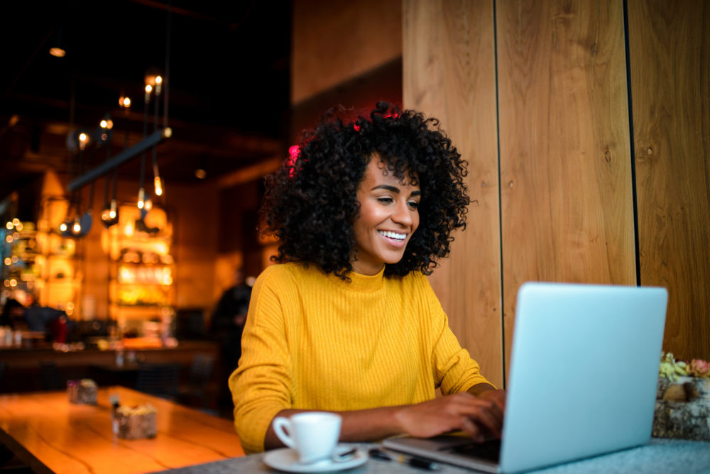 iStock-1135176767-1000x668 - 7 cafés de Buenos Aires ideales para trabajar