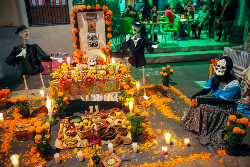 iStock-1183517724-1000x667 - Datos curiosos sobre el festejo de Día de Muertos