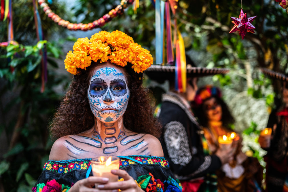 iStock-1411248850-1000x667 - Lista completa de contingentes de la mega Procesión de Catrinas 2024 en la CDMX