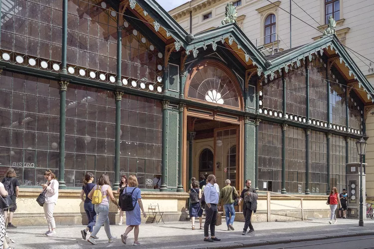 image-2 - Cómo los mejores chefs de Praga están reviviendo la cocina austrohúngara con un toque moderno