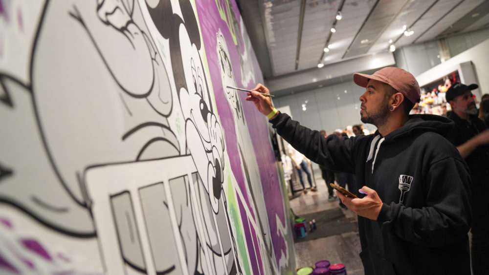 mickey-artista-buenos-aires-1000x563 - Un ícono de Disney llegó a Buenos Aires