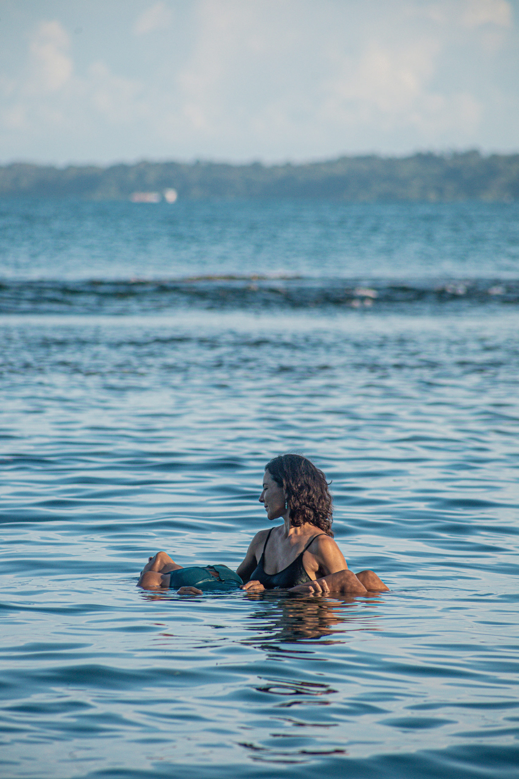 retiro_Coralina_Island_House_3-scaled - Este retiro en Bocas del Toro mezcla el bienestar y la astrología
