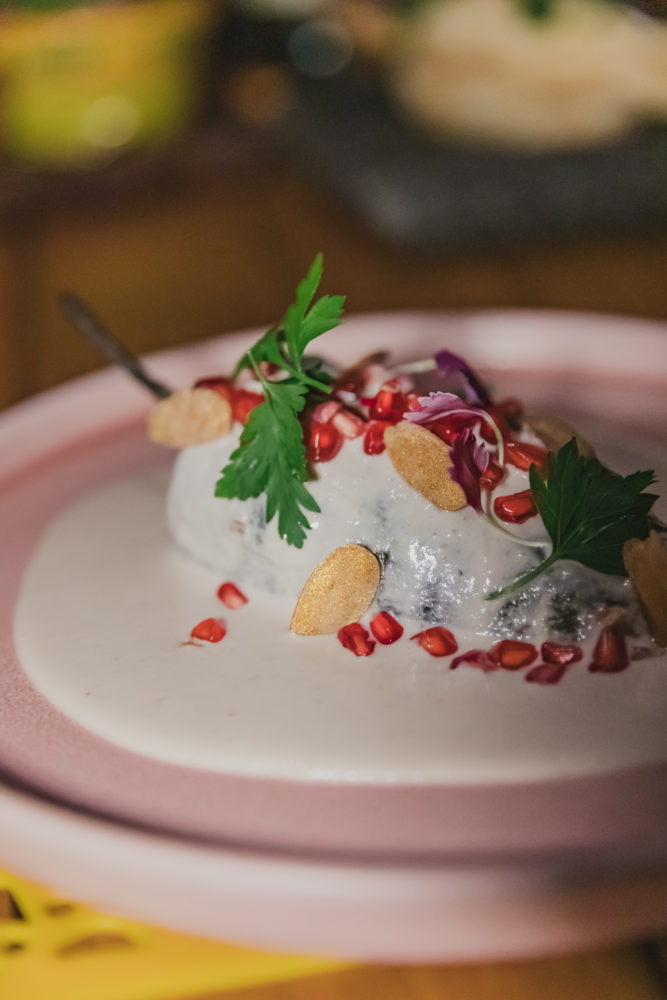 Chile-en-nogada-del-chef-Juan-Carlos-Grande-1-1-667x1000 - Zadún, a Ritz-Carlton Reserve celebra a México