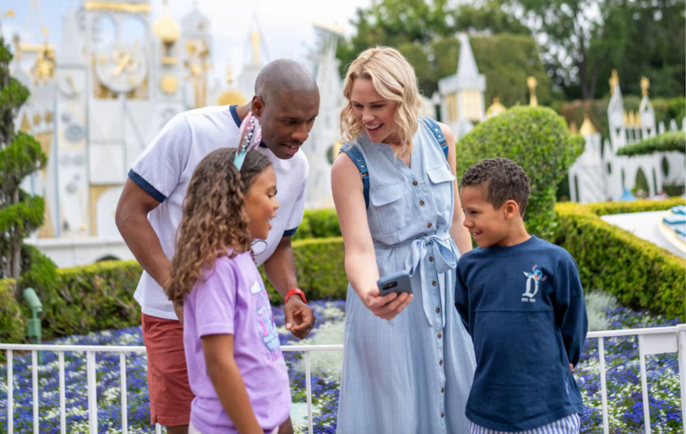 Disneyland-App-1000x633 - 20 tips para disfrutar de Disneyland California sin colapsar en el intento