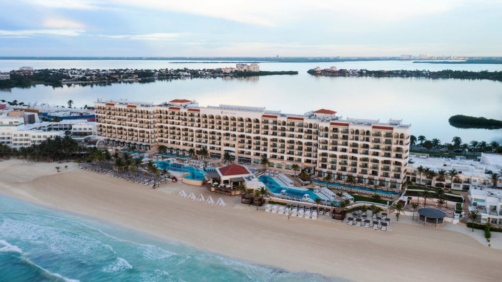 Hyatt-Zilara-Cancun-Aerial-Shot-2-1000x562 - Explora el lujo todo incluido de Hyatt Ziva Cancún y Hyatt Zilara Cancún